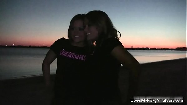 Nonton Group Of Cute Chick With Nice Tits Touch thumbnail