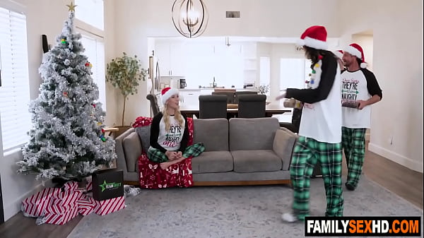 Stepdad & stepmom film christmas porn vid with stepdaughter & stepson 
