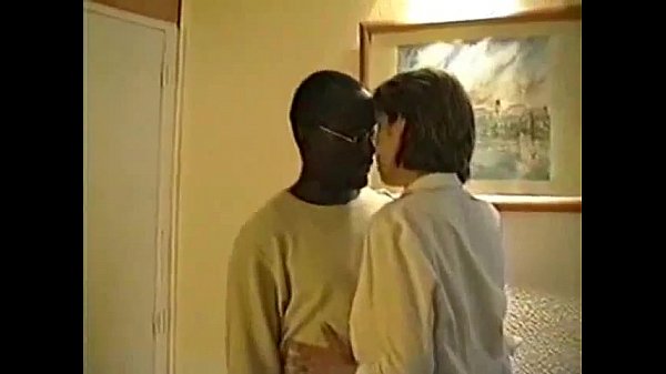 Play MP4 - &period;com 5727902 blindfolded white wife taken by three blacks 480p
