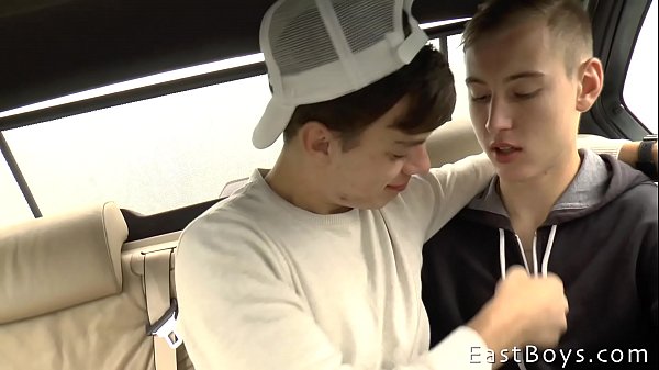 Play MP4 - Limousine Boys - Skater Boys in Hot Action