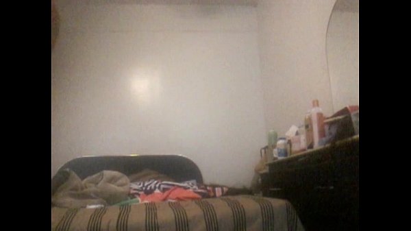 tenn masterbatesin front of camera