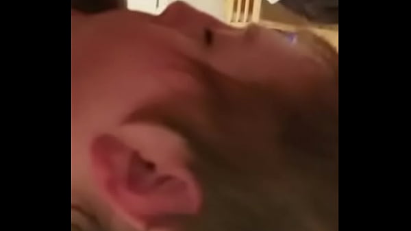 Play MP4 - interracial blowjob