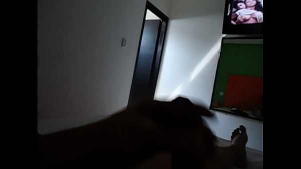 PAJEADA EN EL TESORO ....JERKING OFF.AVI 