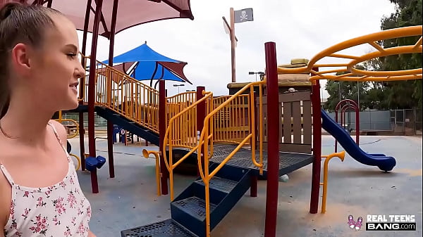 Real teens brunette teen gives a risky blowjob in public