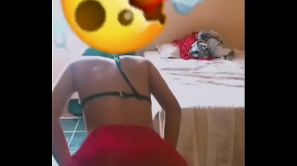 Gostosa dan&ccedil_ando funk