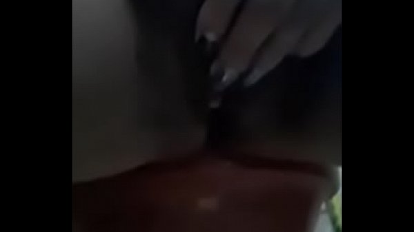 Nonton Hot Chubby Having An Orgasm thumbnail