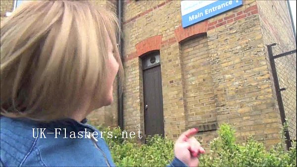 Play MP4 - Sexy Ashley Rider flashing London and public exhibitionism of naughty british ba