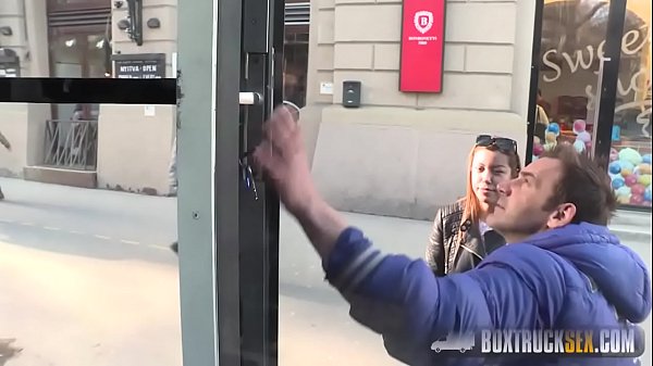 Play MP4 - Katie Vasquez gets cum facial