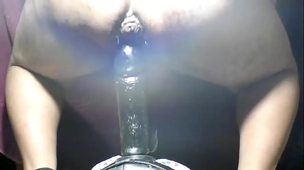 Jugando con mi dildo 2 