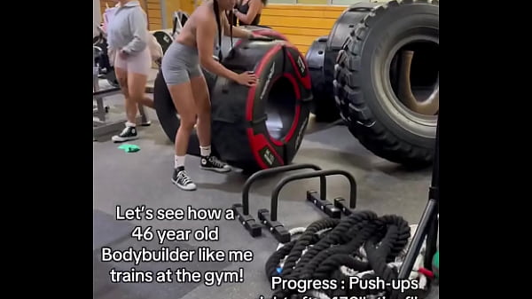 Nonton Let&rsquo;s See How A 46 Year Old Bodybuilder Like Me Trains At The Gym !efc Evans Fitness Clubgeorgia Outfit Bom ... thumbnail