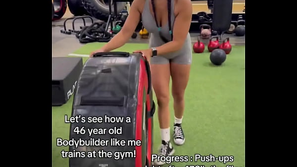 Let&rsquo_s see how a 46 year old Bodybuilder like me trains at the gym !EFC Evans Fitness ClubGeorgia Outfit bom ...