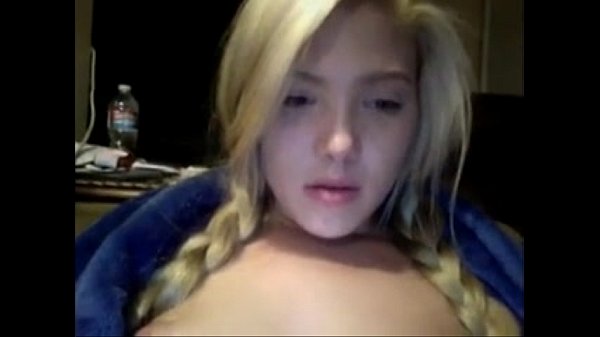 Blonde withlong hair Magy_is rubbing her pussy in_front ofher webcam PERFECT GIRLS