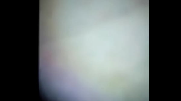 Latina masturbandose