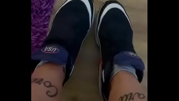 Nonton Air Max Porn thumbnail