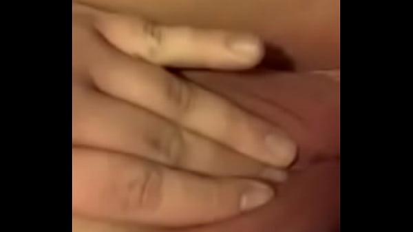 Play MP4 - Playing with my fat wet pussy  for daddy