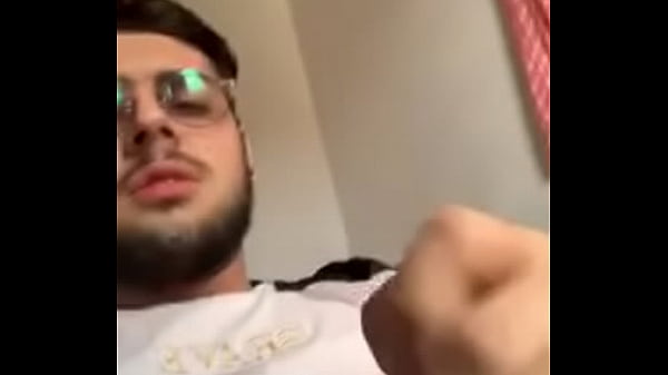 Lek gozando na boquinha 