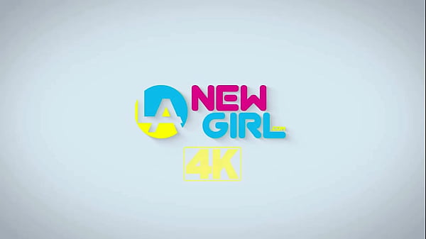 Nonton Jaw-dropping Brunette Goddess Got Seduced By The Producer thumbnail