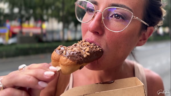 Gael and pam's sexual and naughty adventures in paris 