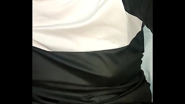 Sor rita masturbates for you with her great dildo until she drips around her pussy 