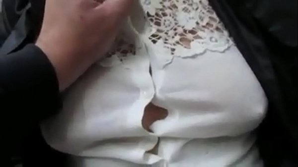 ERIKA bus striptease 