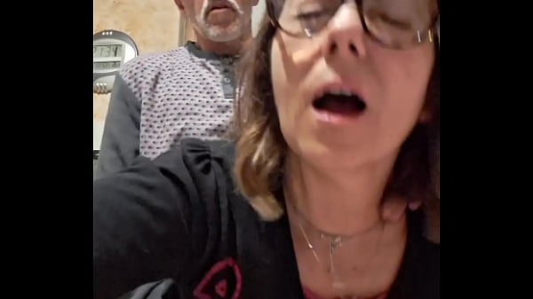 Play MP4 - Teresa &egrave; una milf gostosa sa come far venire il suo amante