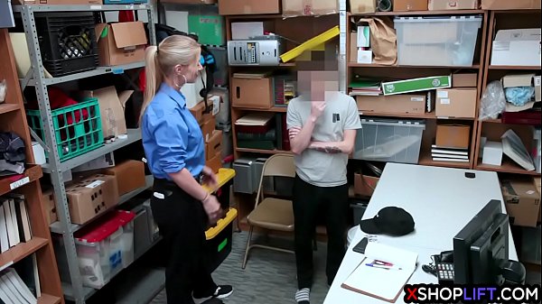 Busty security MILF felt a shoplifting guys big longcock