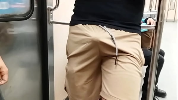 Tretcho Loves Huge Cocks thumbnail