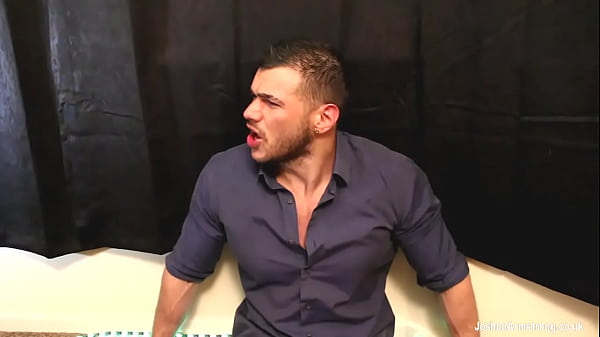 Play MP4 - Muscle soldier behind enemy lines big juicy nipples and pecs