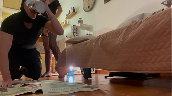 The slave only knows howto drink piss