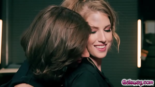 Play MP4 - Octavia Red and Tommy King's lusty sex after work