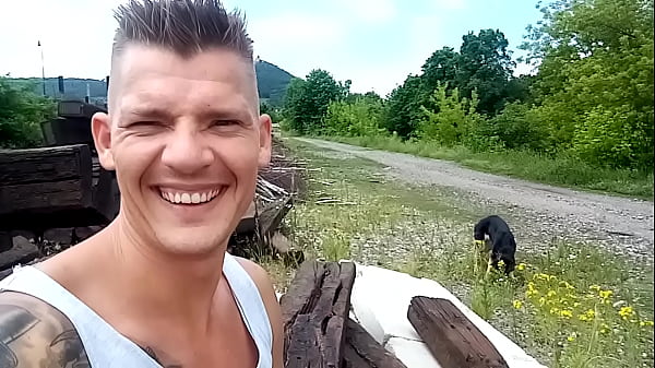 Nonton Pohoda thumbnail