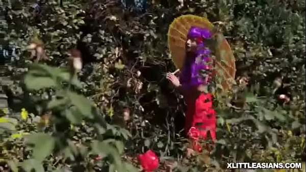 Nonton Red Dress Asian Seductress0.mp4 thumbnail