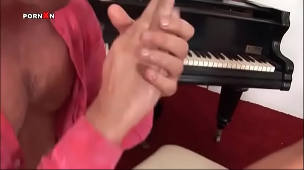 Redhead tramp enjoying hardcore ass fisting and fucking 