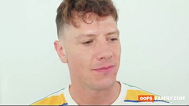 Nonton Stepmom's Shameless Secret: Ultimate Horny Xxx Porn! The Dissolute And Crazy Milf Whitney Oc Is Longing Some Real Action. thumbnail