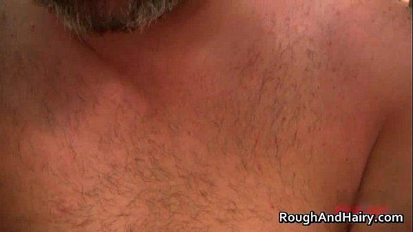 Kinky gay bear Rowdy Hixxx takes huge gay porno