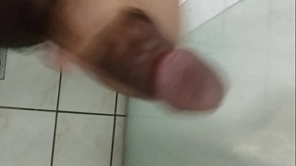 Play MP4 - Gozada no banheiro