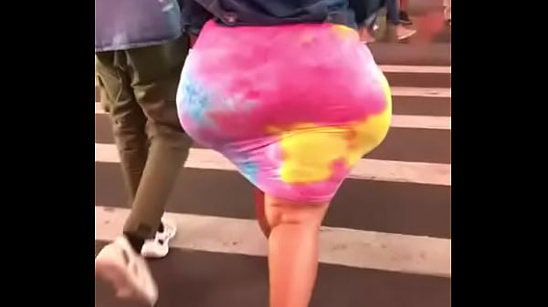 Random couple candid