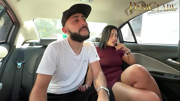 WORKING AS AN UBER, I FUCKS MY CLIENT'S WIFE WHILE HE WAS DRIVING AROUND THE CITY 