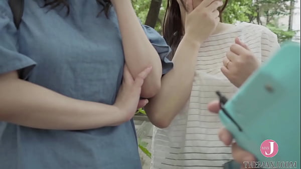 Manami Dacchuno Nakadashi ina threesome with older_men Store clerk_picked up in Shibuya hasa squirting flood alarmIntro