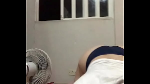 Nonton S&oacute; Pra Ati&ccedil;ar Um Pouco thumbnail