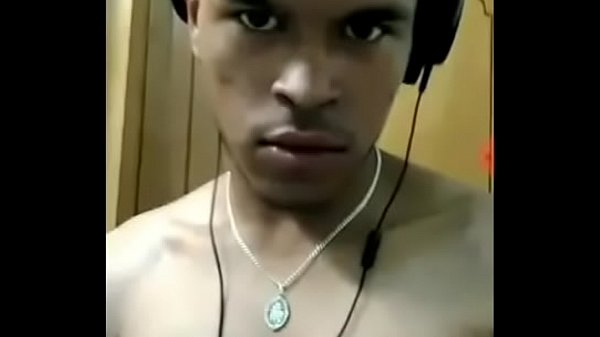 Me meto un consolador para mi novio a distancia