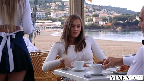 Vixen hotties share hard cock