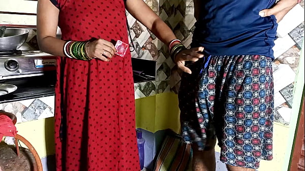 Play MP4 - Tuition padne aye Ladke ne aunty k sath kitchen me Sex