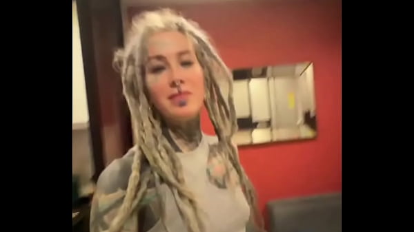 Play MP4 - Getting ready to explore the vibrant streets of Pattaya&excl;  Can&rsquo;t wait to soak up the sun&comma; enjoy some delicious Th&period;&period;&period;