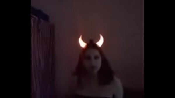Diablita caliente 3