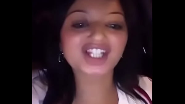 Nonton Women Boobies thumbnail