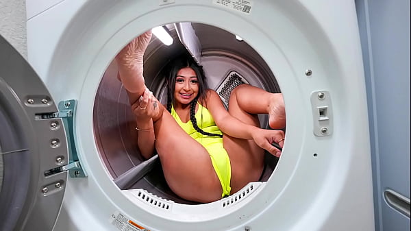 Hot Hot Summer Binky BeazAshley_Styles Bobby Beefcakes