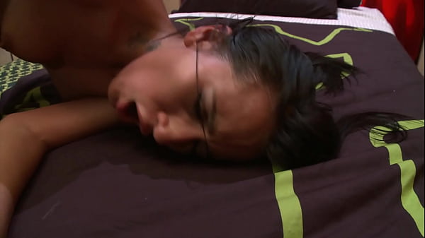 Nonton Amia Miley Gets Some Live Action Fucking When She Gets Home thumbnail