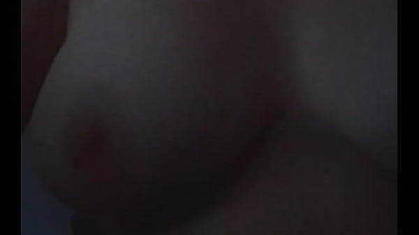 Nonton Fat Titties thumbnail