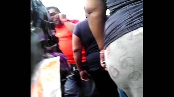 Play MP4 - Haciendo sus compras